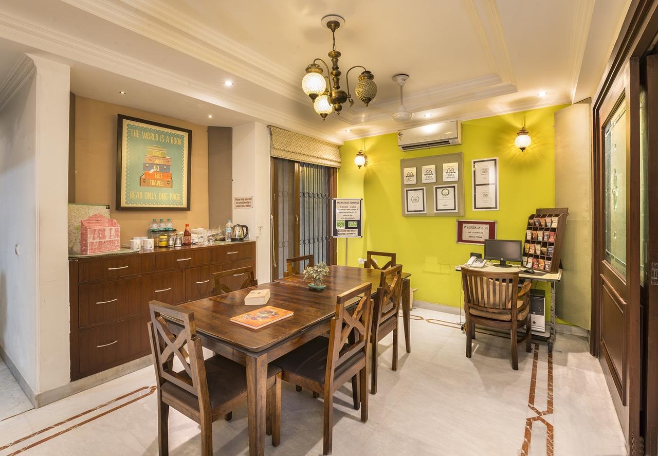 Tree Of Life Bed & Breakfast Nuova Delhi Esterno foto
